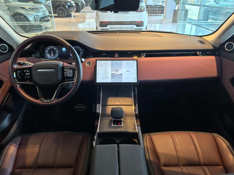 Land Rover Range Rover Evoque L, 2024 — фото 8 из 12