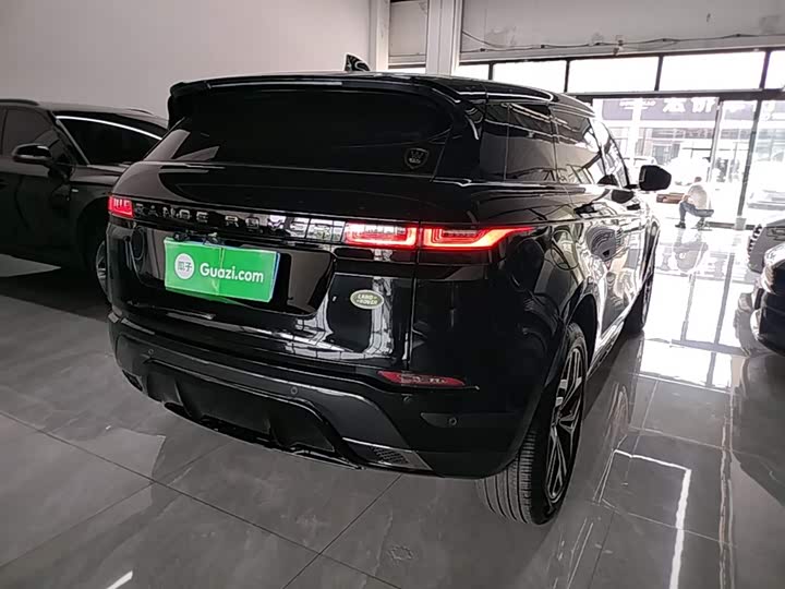 Land Rover Range Rover Evoque L, 2022 — фото 7 из 9
