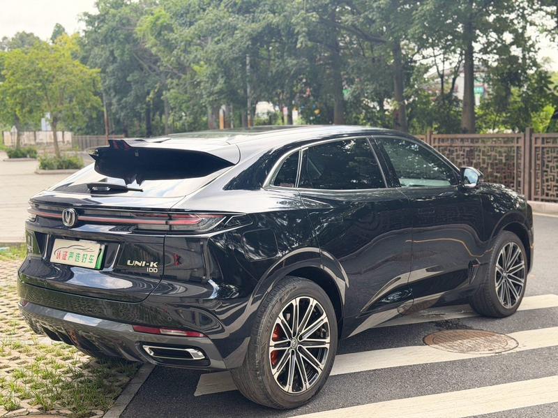 Changan UNI-K Hybrid, 2022 — фото 6 из 12