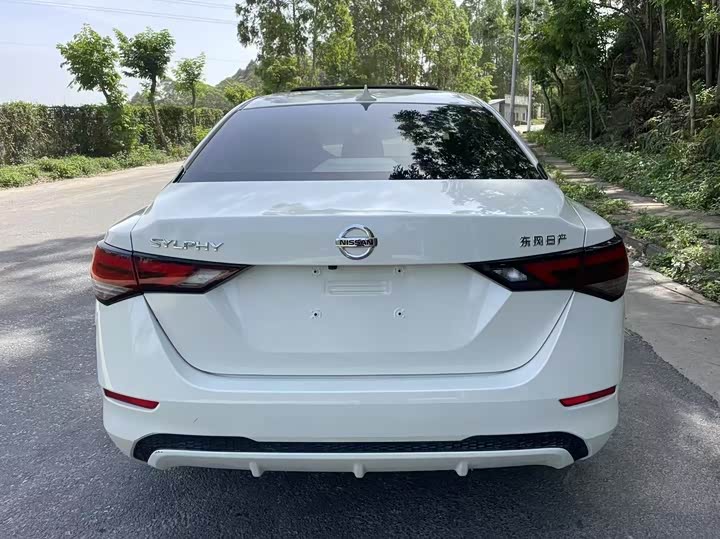 Nissan Sylphy, 2022 — фото 5 из 9