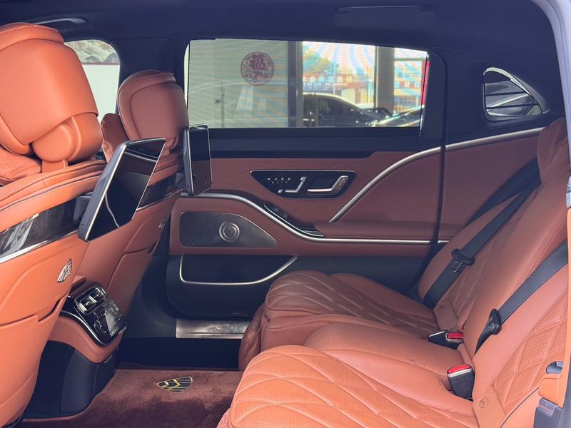 Mercedes-Benz Maybach S-Class, 2022 — фото 7 из 8