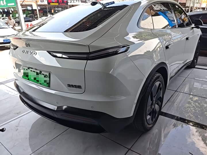 Nio Onvo L60, 2024 — фото 7 из 9
