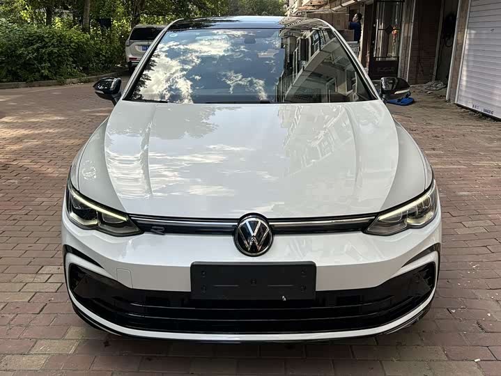 Volkswagen Golf, 2023 — фото 2 из 9