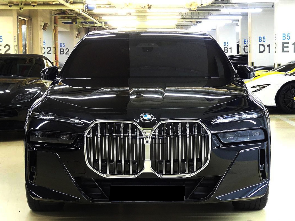 BMW 7 Series, 2025 — купить в Воронеже под ключ