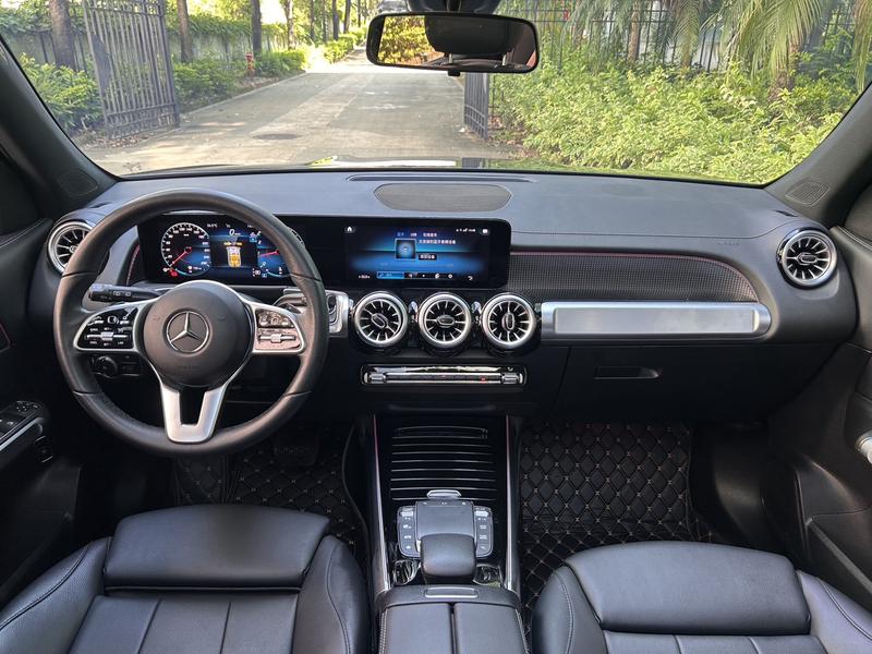 Mercedes-Benz GLB-Class, 2023 — фото 9 из 12