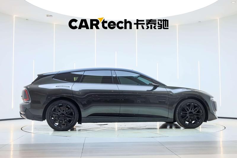 Audi × SAIC E5 Sportback, 2025 — фото 8 из 12