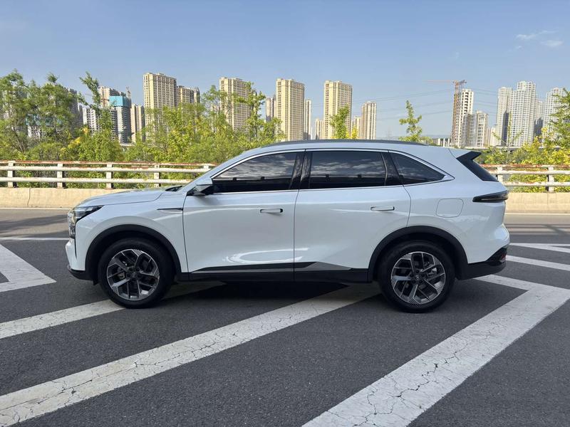 Changan CS75 Plus, 2025 — фото 4 из 11