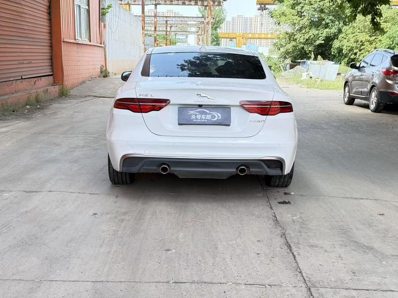 Jaguar XE L, 2022 — фото 5 из 10