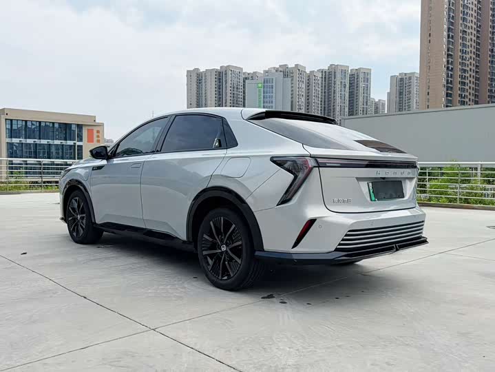 Honda e:NS2, 2025 — фото 6 из 9