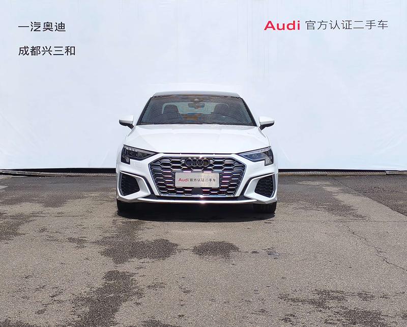 Audi A3, 2023 — фото 2 из 12