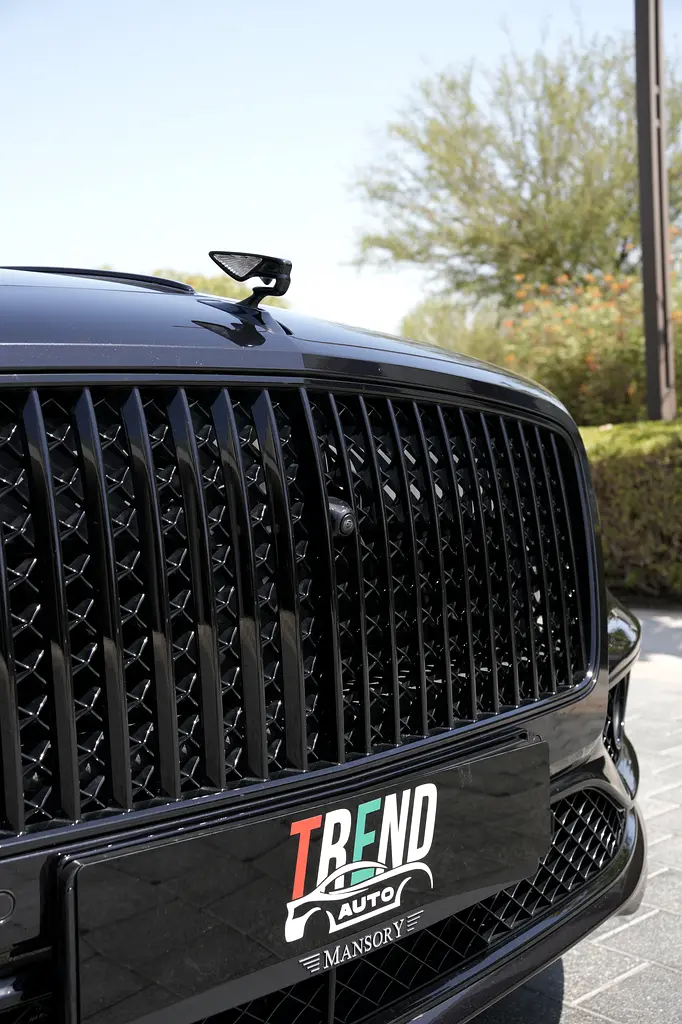 Bentley Flying Spur, 2022 — фото 2 из 10
