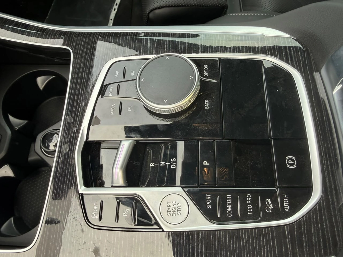 BMW X7, 2026 — фото 7 из 12