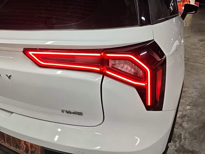 Geely Geometry E Firefly, 2023 — фото 8 из 9