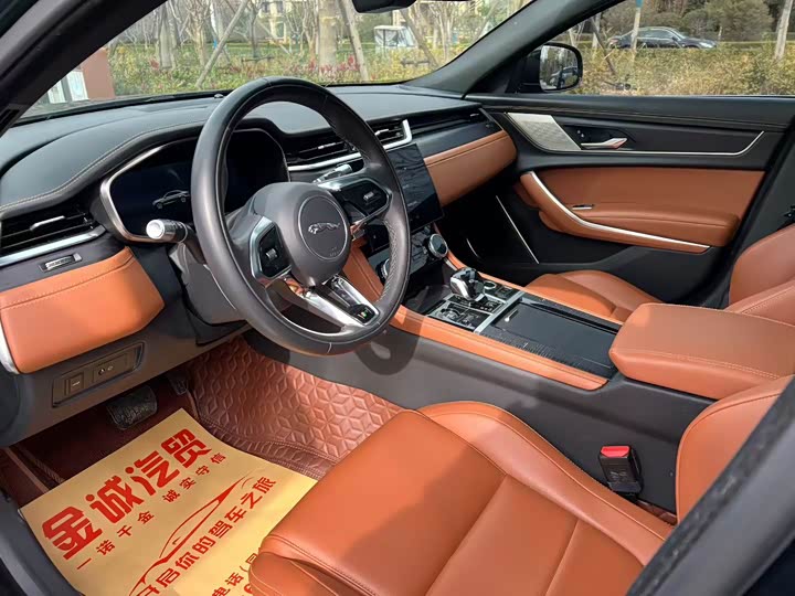 Jaguar XF L, 2022 — фото 6 из 9