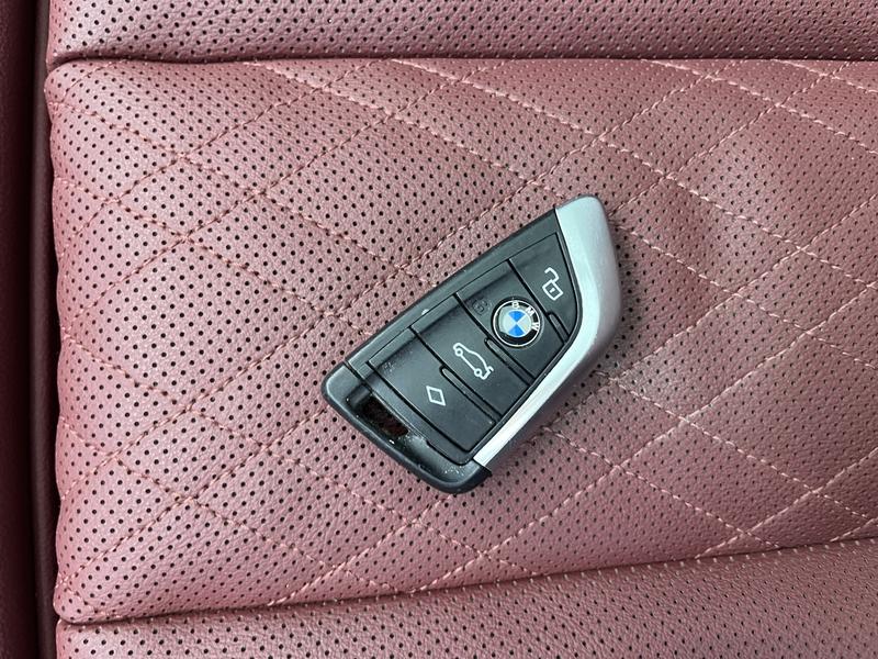 BMW i3, 2022 — фото 12 из 12