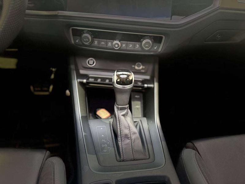Audi Q3 Sportback, 2023 — фото 11 из 12