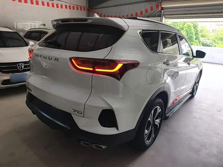 Jetour X70, 2023 — фото 7 из 9