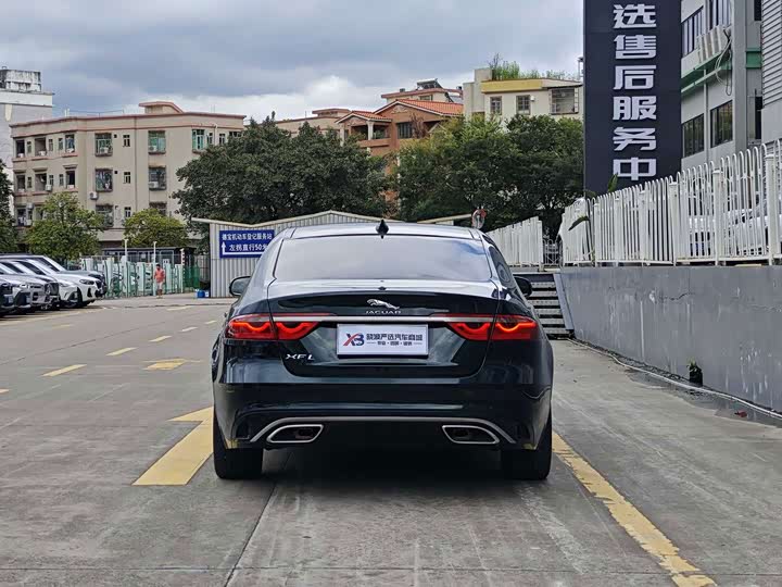 Jaguar XF L, 2022 — фото 5 из 9