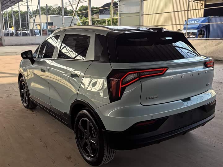 Geely Geometry E Firefly, 2023 — фото 7 из 9