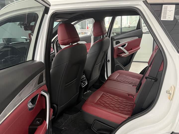 Jetour X70 Plus, 2023 — фото 7 из 9
