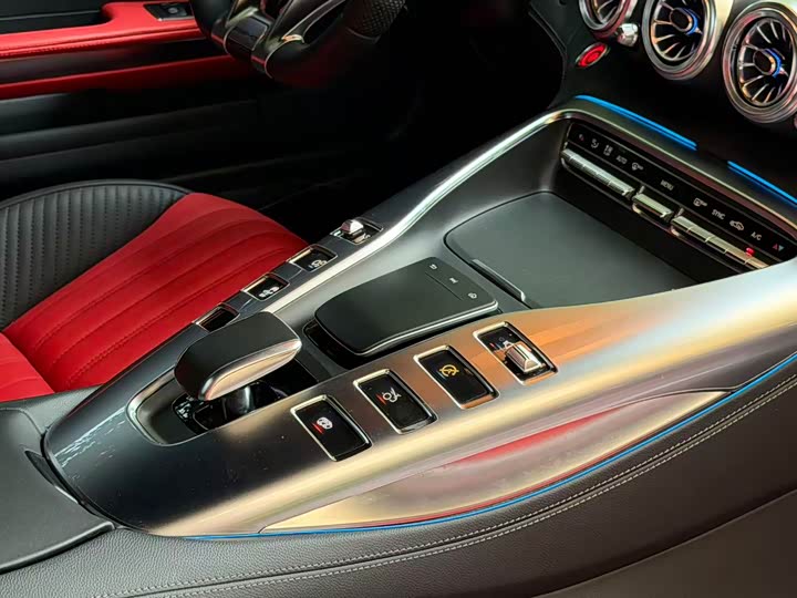 Mercedes-Benz AMG GT, 2023 — фото 7 из 9