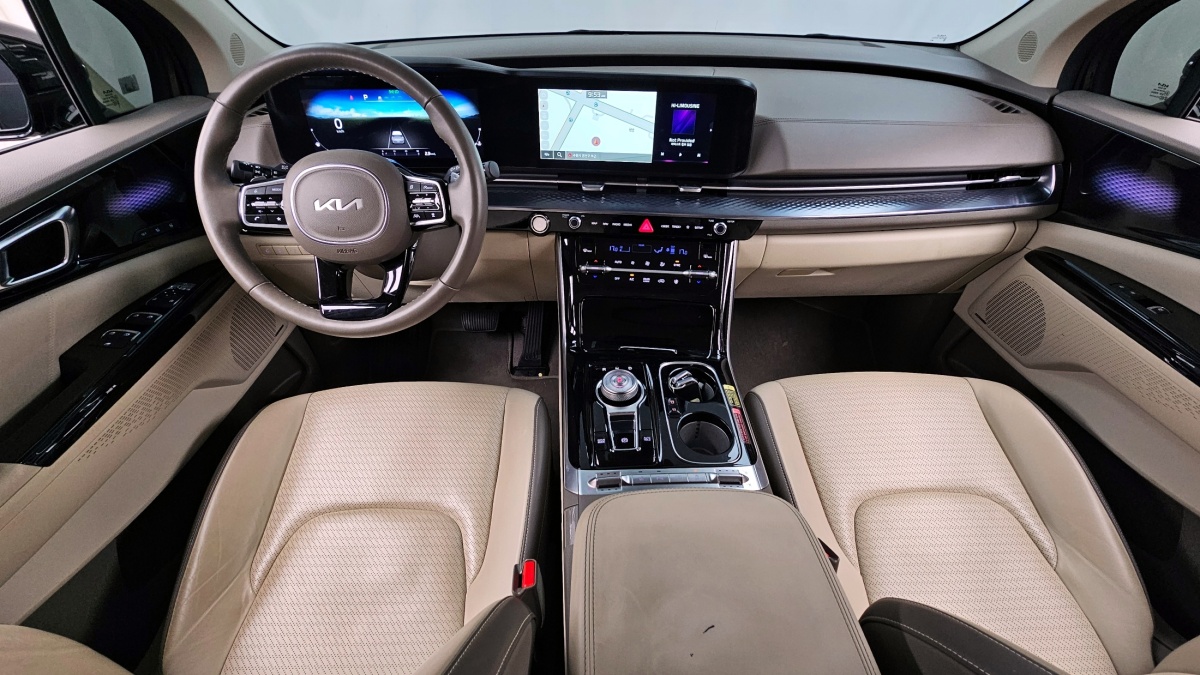 Kia Carnival, 2023 — фото 6 из 12