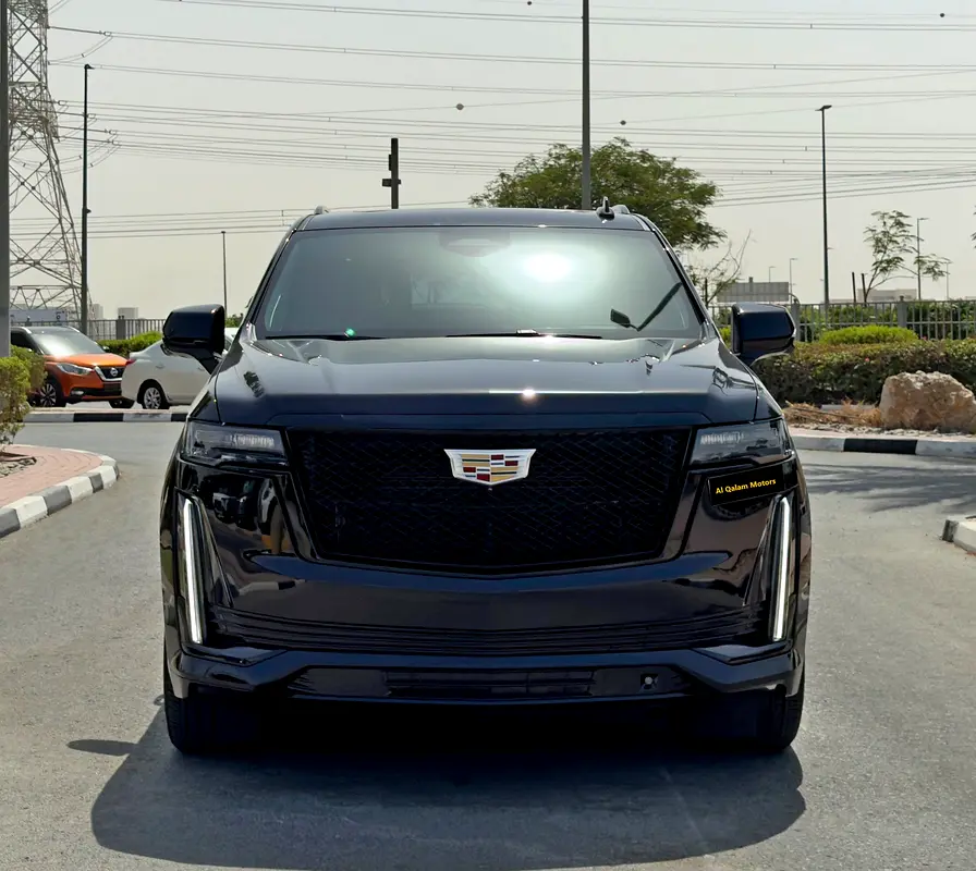Cadillac Escalade, 2023 — фото 2 из 10