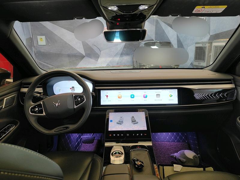 BAIC Arcfox Alpha T, 2023 — фото 5 из 12