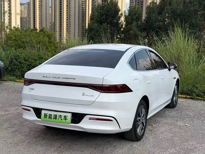 BYD Qin Plus, 2023 — фото 8 из 9