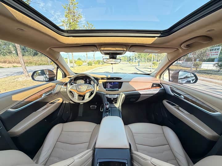 Cadillac XT5, 2021 — фото 8 из 9