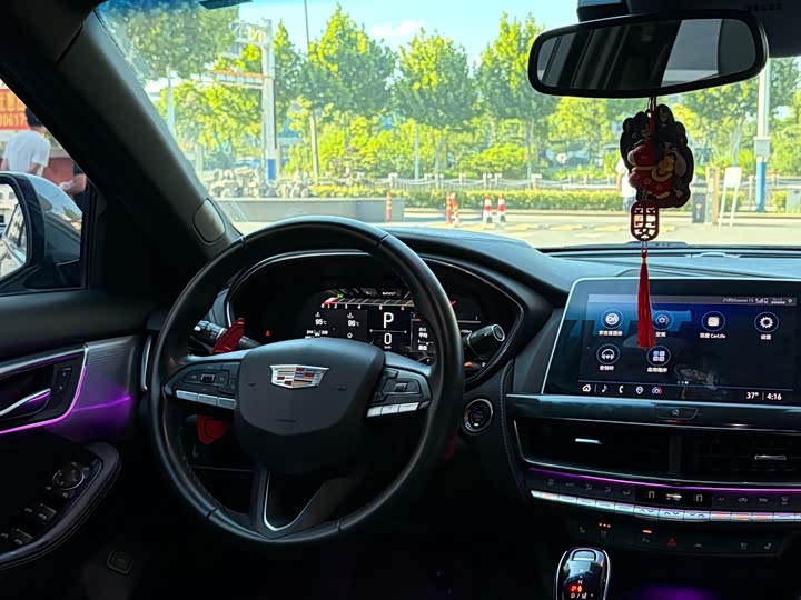 Cadillac CT5, 2023 — фото 7 из 9