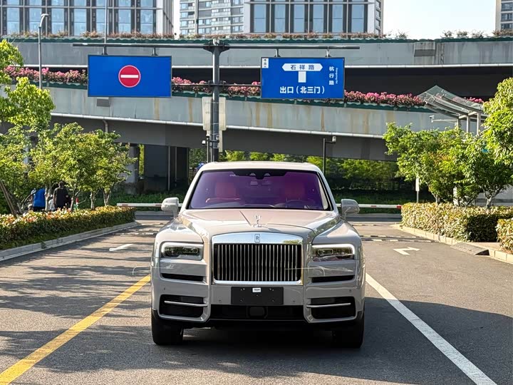 Rolls-Royce Cullinan, 2022 — купить в Белгороде под ключ
