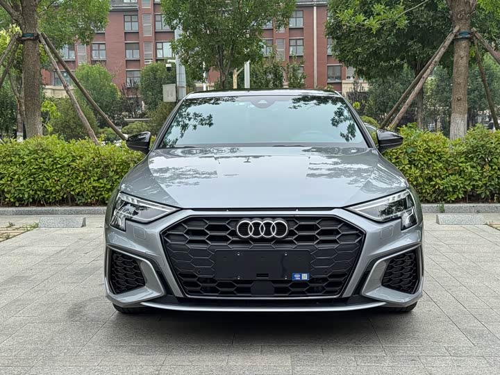 Audi A3, 2022 — фото 3 из 9