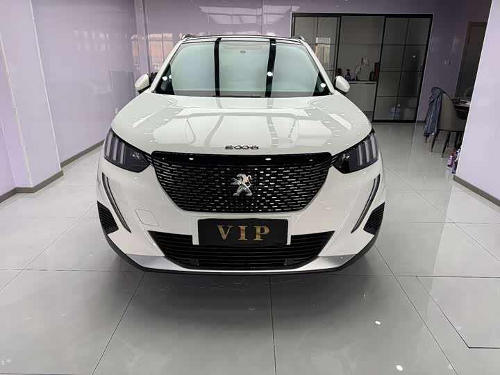 Peugeot 2008, 2022 — фото 2 из 9
