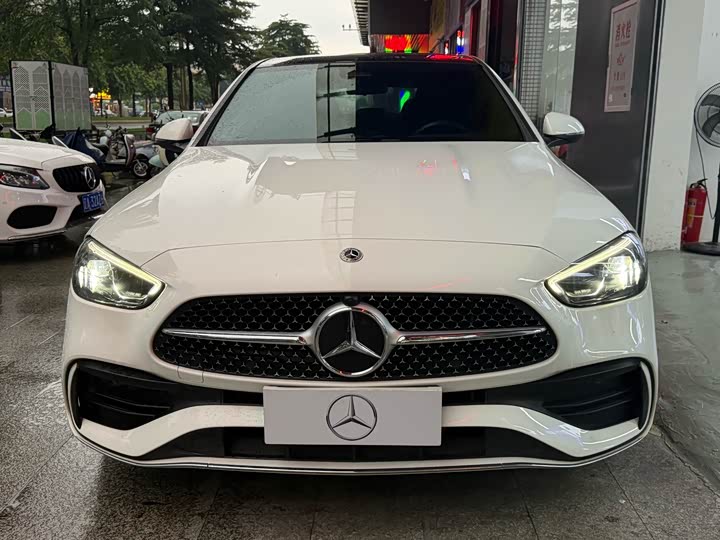 Mercedes-Benz C-Class, 2023 — фото 2 из 9