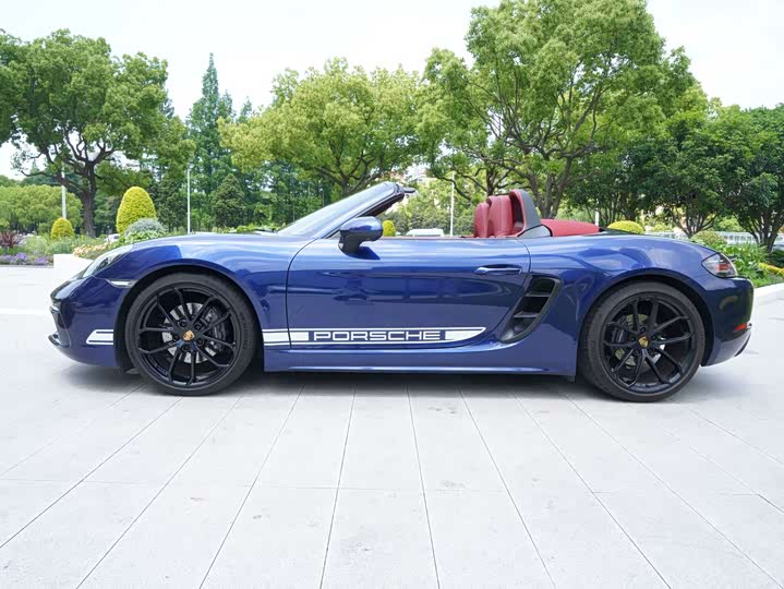 Porsche 718, 2024 — фото 3 из 9