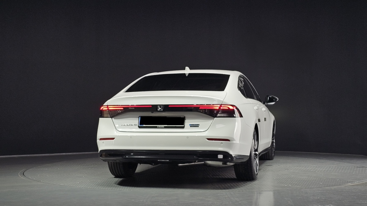 Honda Accord, 2025 — фото 4 из 12