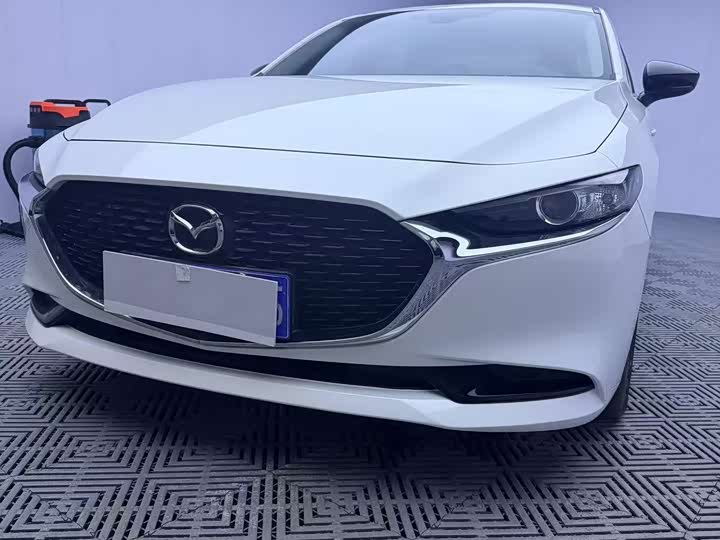 Mazda 3 (Axela), 2022 — купить в Москве под ключ