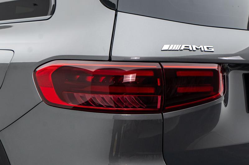 Mercedes-Benz GLB-Class AMG, 2024 — фото 3 из 12