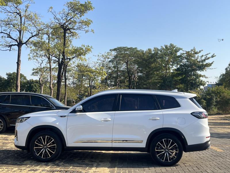 Chery Tiggo 8 Plus, 2021 — фото 3 из 12
