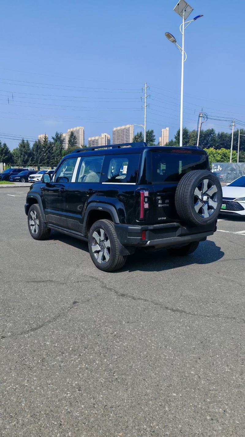 BAIC Beijing BJ40 Hybrid, 2026 — фото 4 из 7