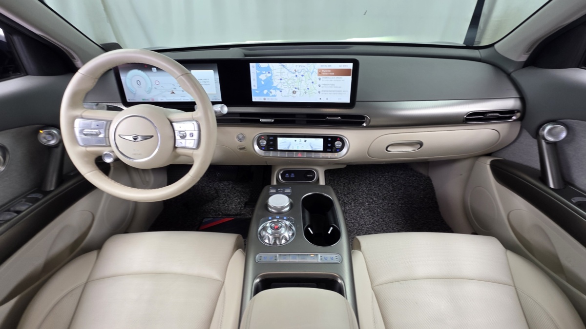 Genesis GV60, 2023 — фото 6 из 12