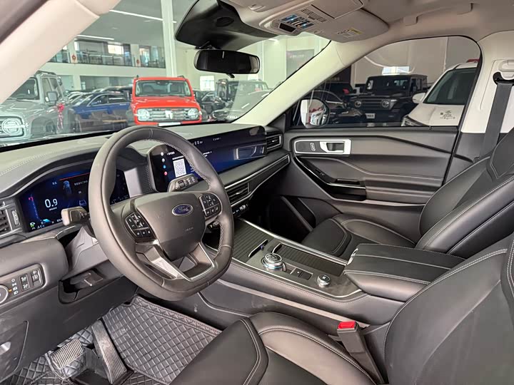Ford Explorer, 2025 — фото 2 из 12