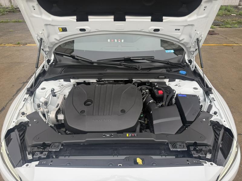Volvo S60, 2023 — фото 9 из 12