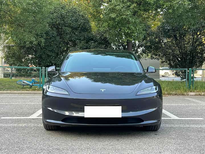 Tesla Model 3, 2024 — фото 2 из 9