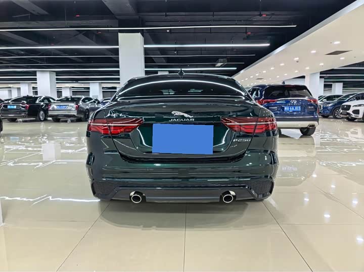Jaguar XE L, 2023 — фото 5 из 9