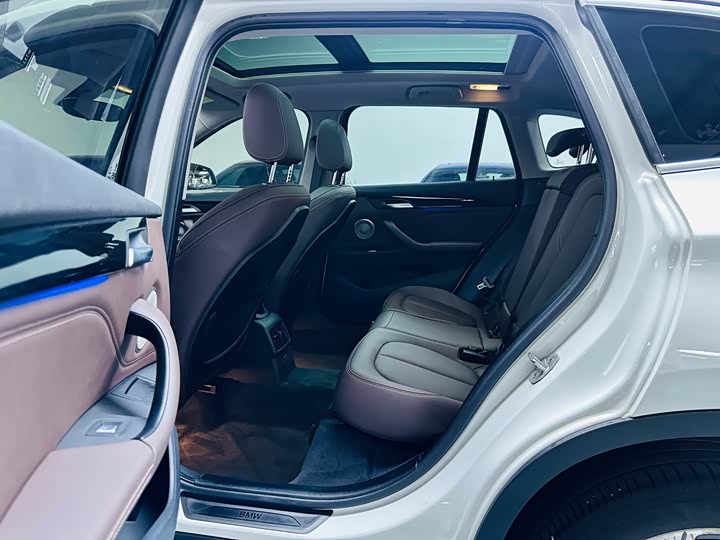 BMW X1, 2021 — фото 9 из 9
