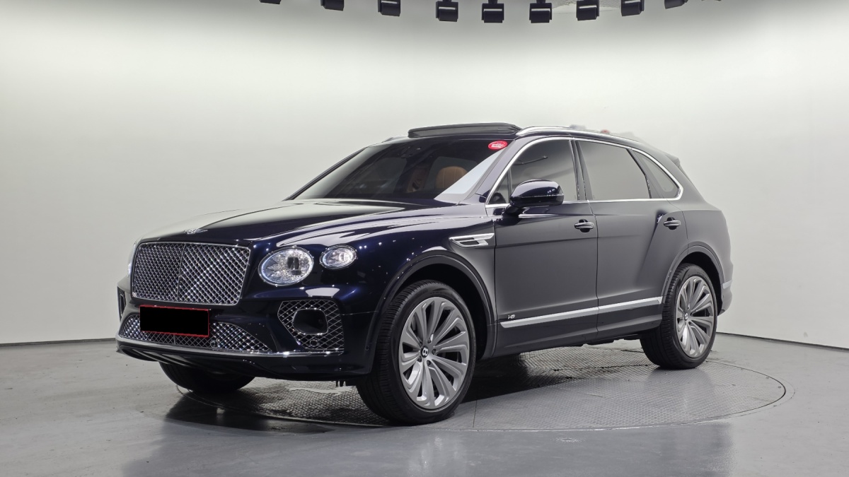 Bentley Bentayga, 2022 — купить в Саратове под ключ