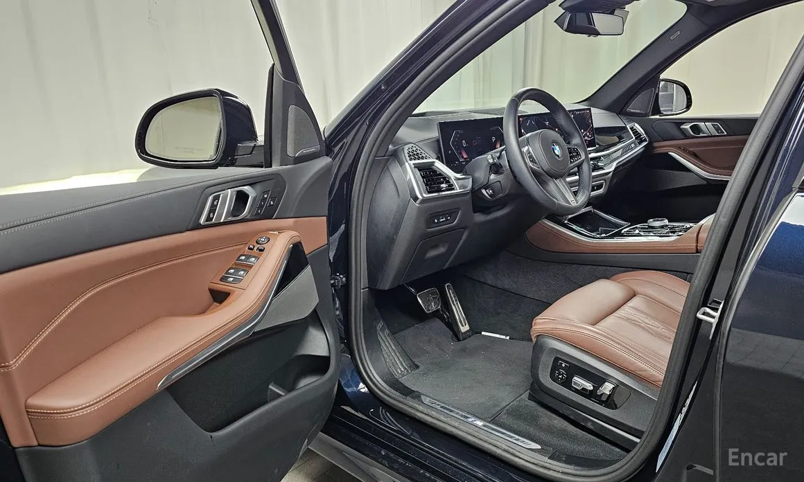 BMW X5, 2025 — фото 10 из 12