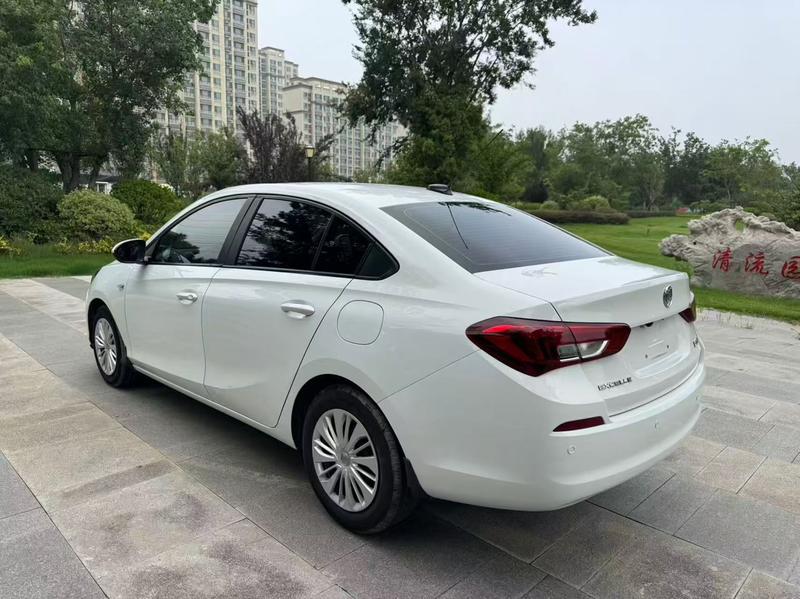 Buick Excelle, 2022 — фото 4 из 10